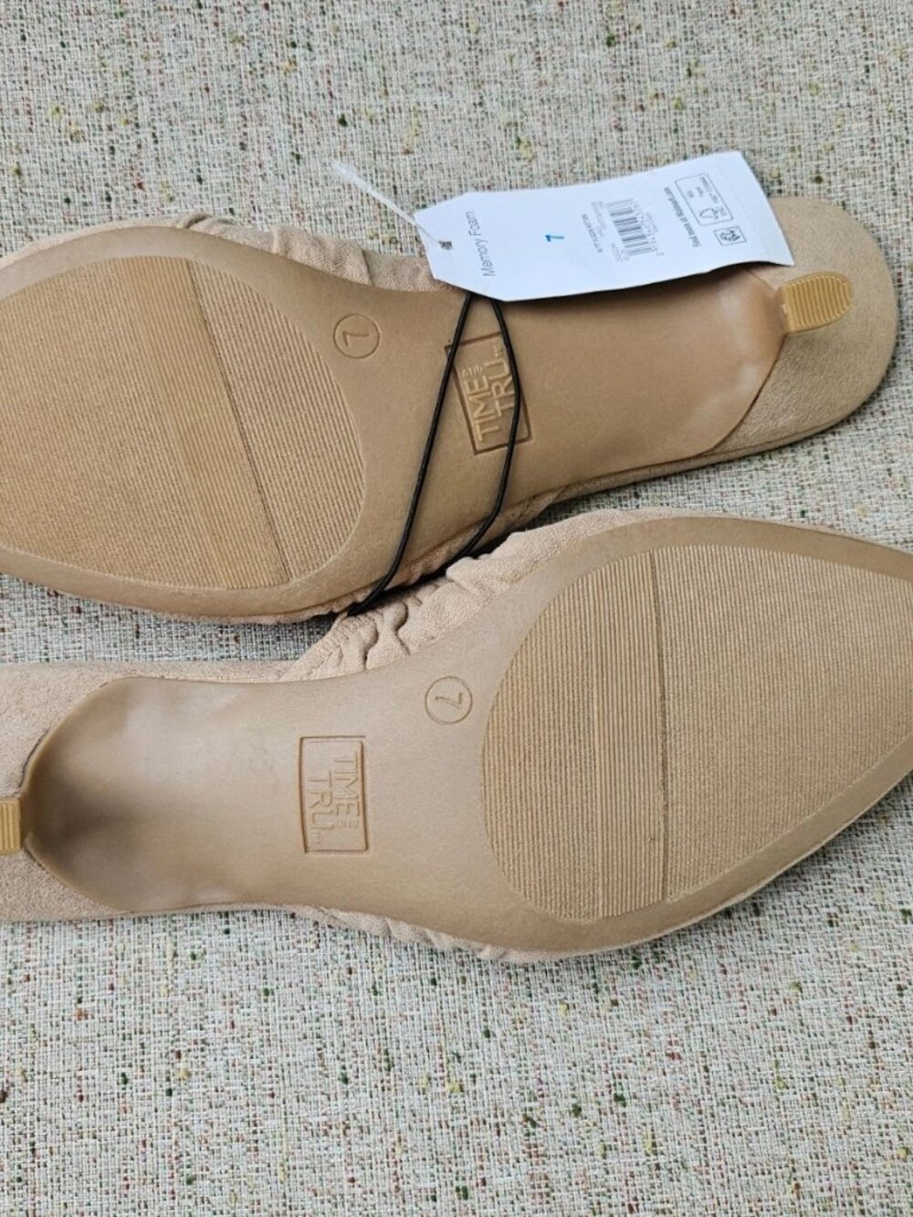 Time & Tru Women Sandal Shoe Fabric Suede Upper Pump Heel Size 7 NWT - Picture 8 of 9